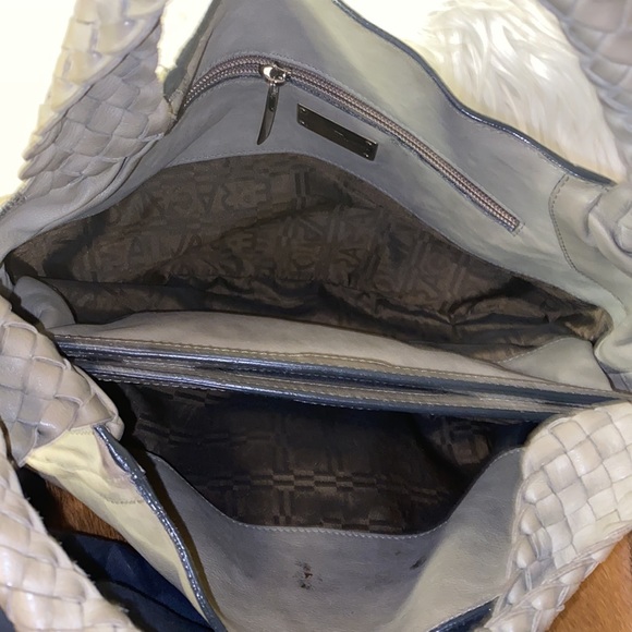 Salvatore Ferragamo Hobo - Picture 3 of 11